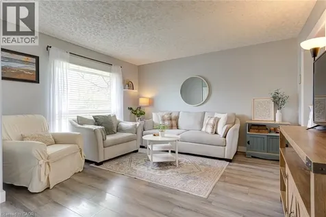 105 Maple Avenue Stratford ON N5A 7G8