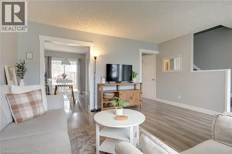 105 Maple Avenue Stratford ON N5A 7G8