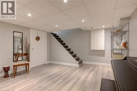 105 Maple Avenue Stratford ON N5A 7G8