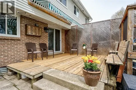 105 Maple Avenue Stratford ON N5A 7G8