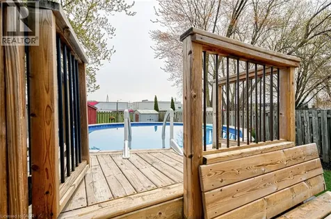 105 Maple Avenue Stratford ON N5A 7G8