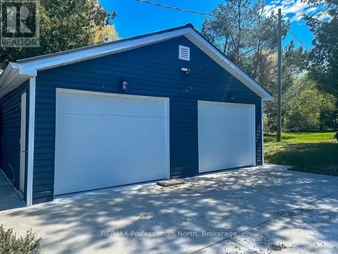 652 Robel Drive Selwyn ON K0L 1T0