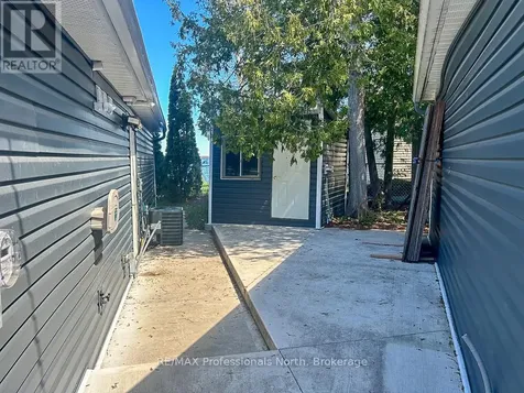 652 Robel Drive Selwyn ON K0L 1T0