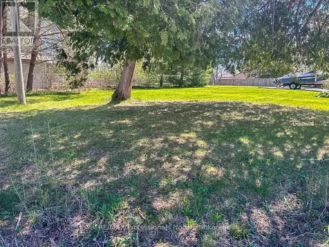 652 Robel Drive Selwyn ON K0L 1T0