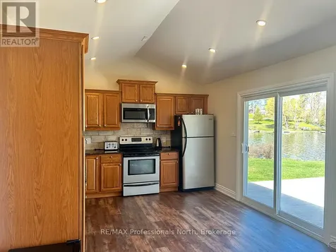 652 Robel Drive Selwyn ON K0L 1T0