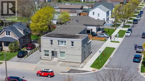 256 Lincoln Street Welland ON L3B 4N1