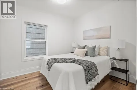 491 Ferguson Avenue North Hamilton ON L8L 4Z4