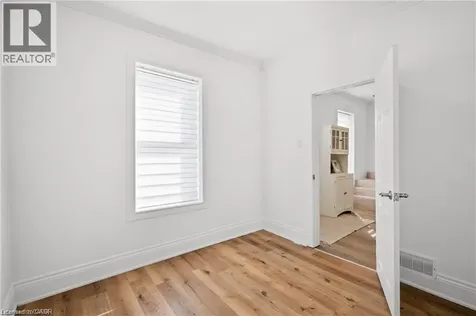 491 Ferguson Avenue North Hamilton ON L8L 4Z4