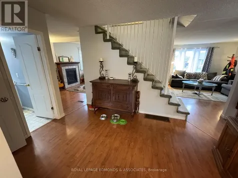650 Lorne Street West Laurentian Valley ON K8A 6T6