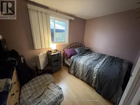 650 Lorne Street West Laurentian Valley ON K8A 6T6