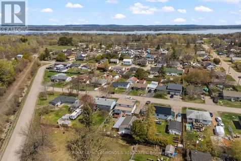 650 Lorne Street West Laurentian Valley ON K8A 6T6
