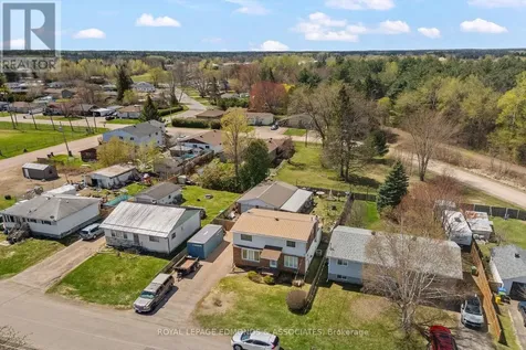 650 Lorne Street West Laurentian Valley ON K8A 6T6