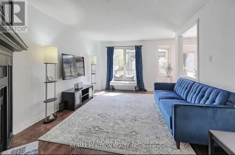 236 Mccaffrey Road South Newmarket (glenway Estates) ON L3X 1J3