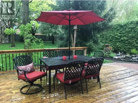 236 Mccaffrey Road South Newmarket (glenway Estates) ON L3X 1J3