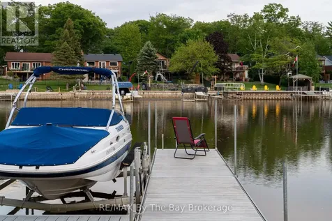 83 Old Mosley Street Wasaga Beach ON L9Z 2J5