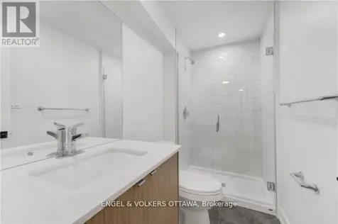 4 Monk Street Ottawa ON K1S 3Y5