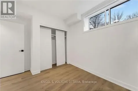 6B Monk Street Ottawa ON K1S 3Y5