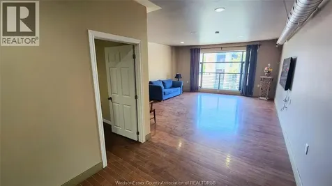 286 Ouellette Avenue Windsor ON N9A 1A5