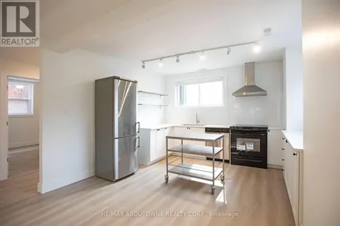 49 Fairleigh Avenue South Hamilton (gibson) ON L8M 2K1