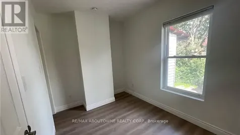49 Fairleigh Avenue South Hamilton (gibson) ON L8M 2K1