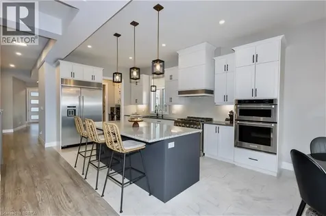 76 Grandville Circle Paris ON N3L 0J5