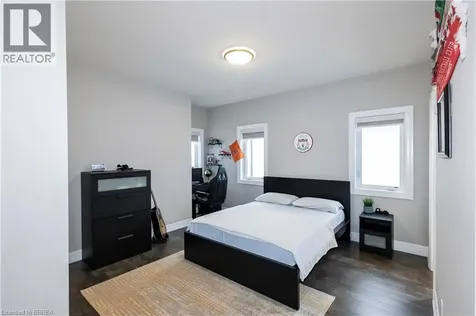 76 Grandville Circle Paris ON N3L 0J5