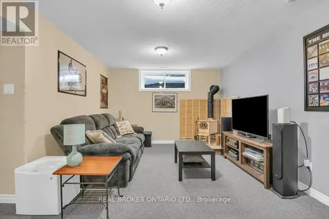 13 Burlwood Drive Woolwich ON N3B 3L2