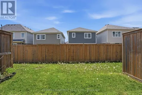 124 Compass Trail Cambridge ON N3E 0E3