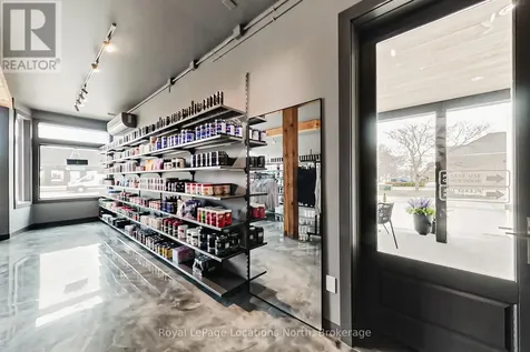 510 First Street Collingwood ON L9Y 1B8