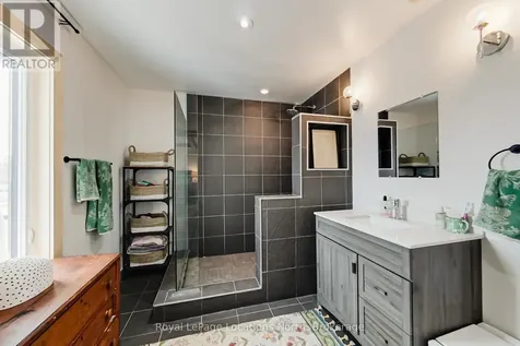 510 First Street Collingwood ON L9Y 1B8