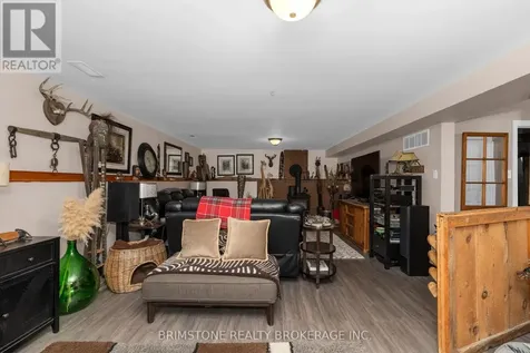 220 Morgan Road Wasaga Beach ON L9Z 1N4