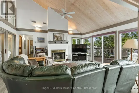 14 Victoria Island South Bruce Peninsula ON N0H 1H0