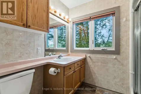 14 Victoria Island South Bruce Peninsula ON N0H 1H0