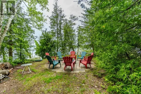 14 Victoria Island South Bruce Peninsula ON N0H 1H0