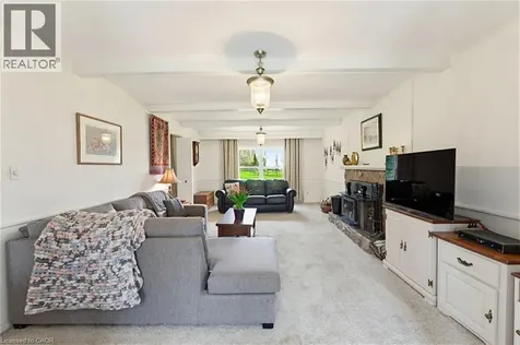 10 Huisman Lane Hamilton ON L8N 2Z7