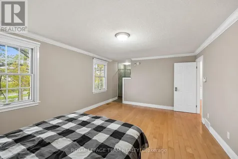3162 Woodroffe Avenue Ottawa ON K2J 4G4