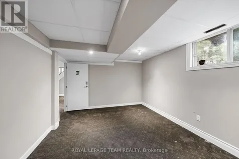 3162 Woodroffe Avenue Ottawa ON K2J 4G4