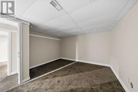 3162 Woodroffe Avenue Ottawa ON K2J 4G4