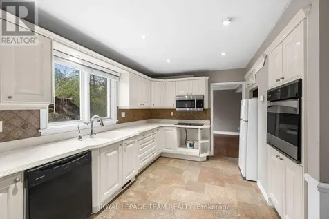 3162 Woodroffe Avenue Ottawa ON K2J 4G4