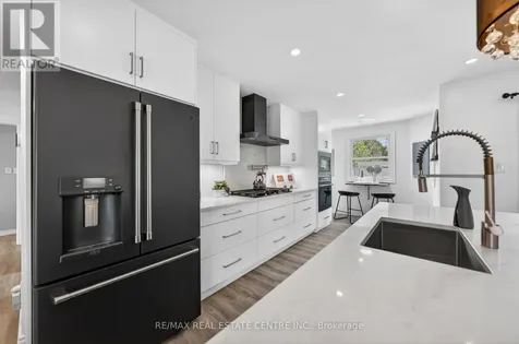 8 Esther Avenue Cambridge ON N1S 4L6
