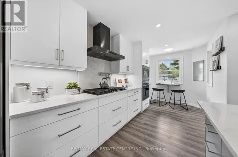 8 Esther Avenue Cambridge ON N1S 4L6
