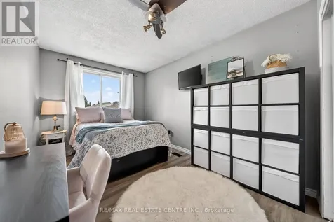 8 Esther Avenue Cambridge ON N1S 4L6