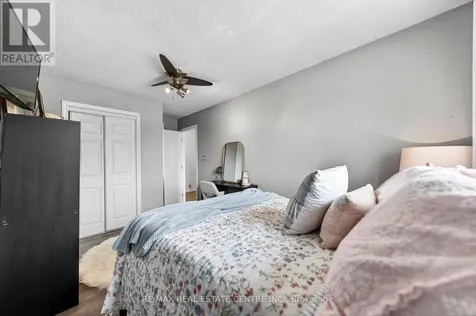 8 Esther Avenue Cambridge ON N1S 4L6