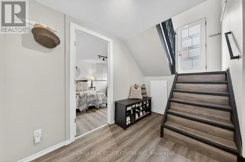 8 Esther Avenue Cambridge ON N1S 4L6