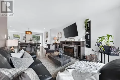 8 Esther Avenue Cambridge ON N1S 4L6