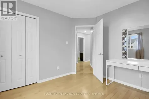 181 Mountshannon Drive Ottawa ON K2J 4N1