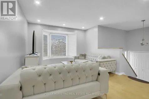 181 Mountshannon Drive Ottawa ON K2J 4N1