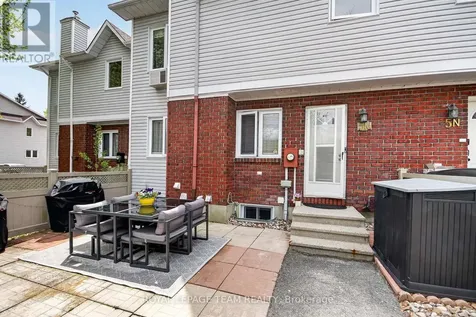 22 Goulbourn Way Ottawa ON K2S 1N7