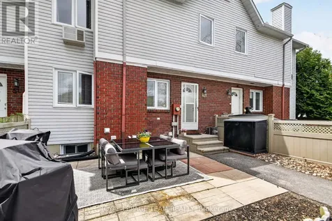 22 Goulbourn Way Ottawa ON K2S 1N7