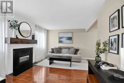 22 Goulbourn Way Ottawa ON K2S 1N7